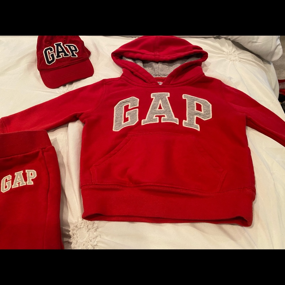 BABY GAP RED BUNDLE 12-24